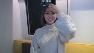 站着 操穿 高 跟鞋皮肤 白 嫩 大 奶 美 女 ， 床 上 后 入 还 让 美 女 嘴 里 叼 著 黄 瓜 ， 超 级 精 彩 ！1